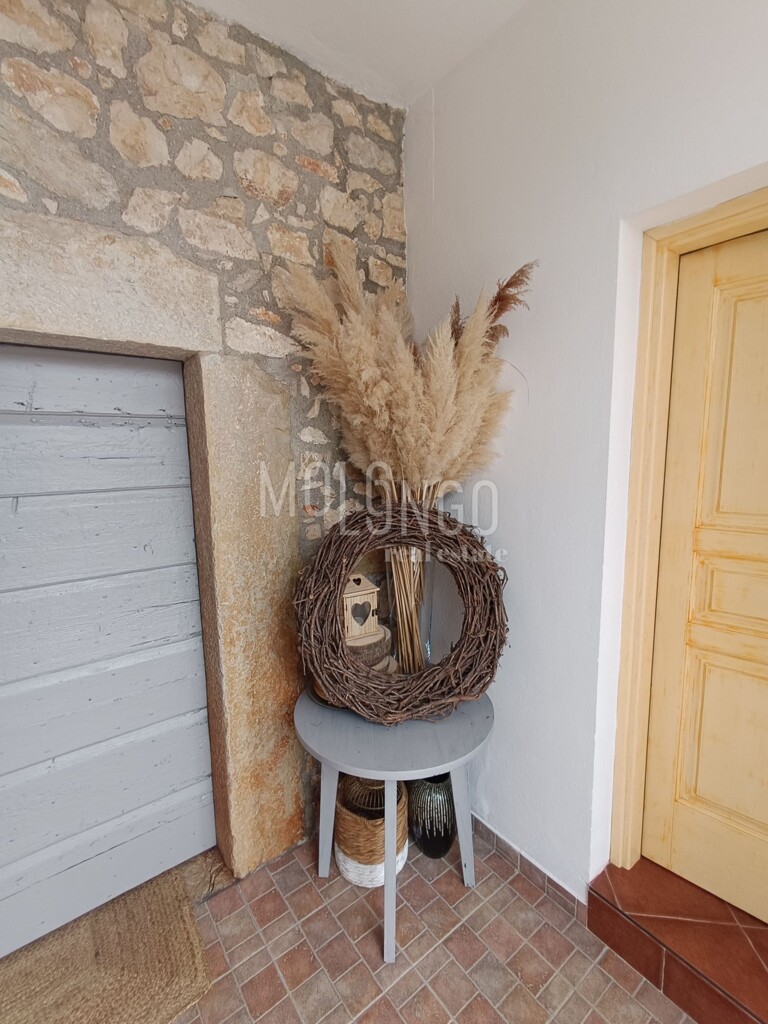 Image 12
