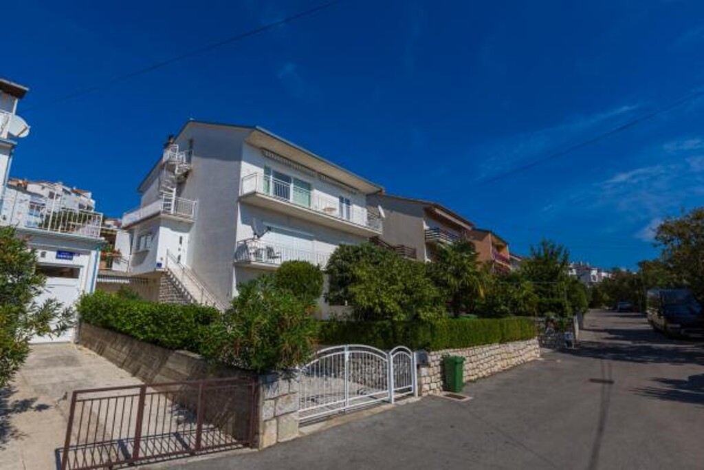 Image 3812166 - 3