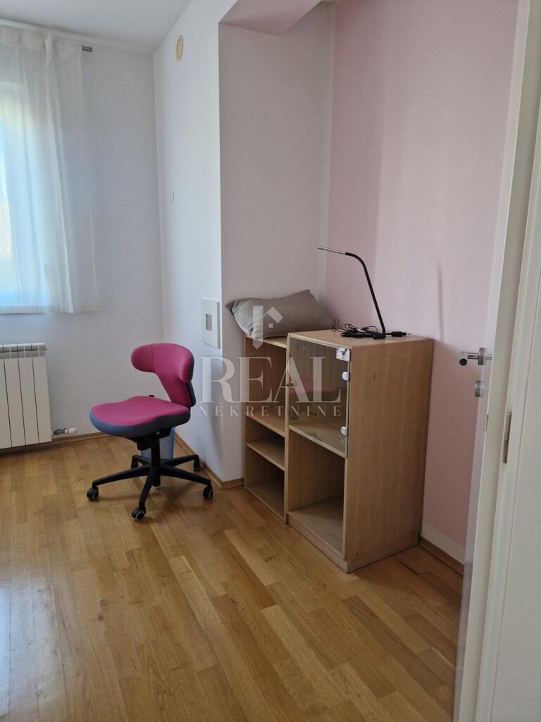 Image 9