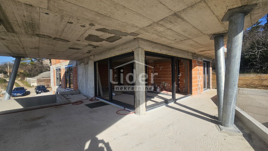 Image 25
