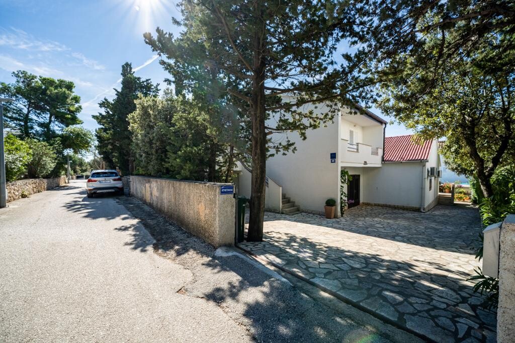 Image 3814801 - 12