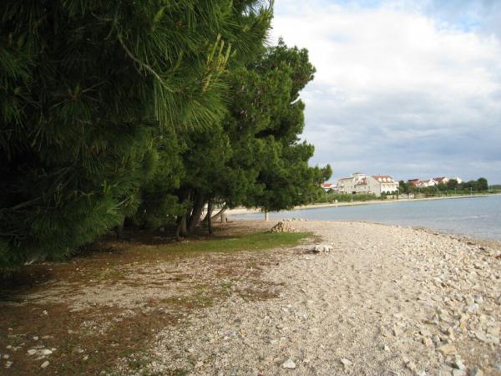 Image 3812329 - 4