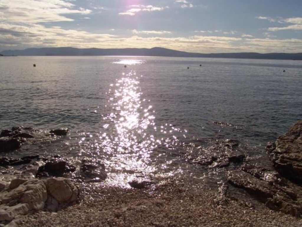 Image 3814232 - 9