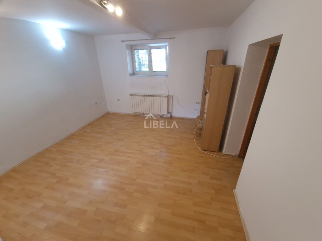 Image 9
