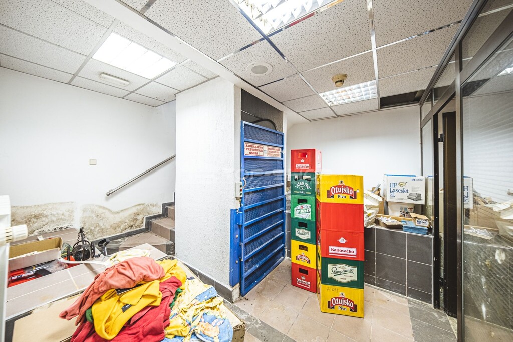 Image 12