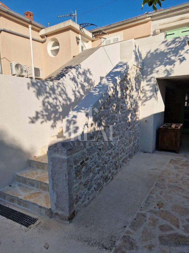 Image 14