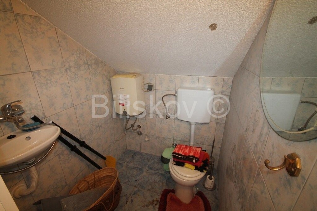 Image 6164286 - 8