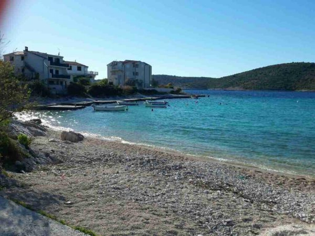 Image 3814034 - 3