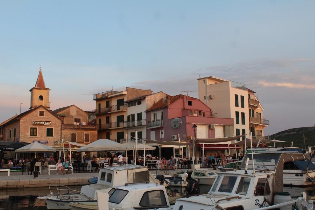 Image 3838526 - 21