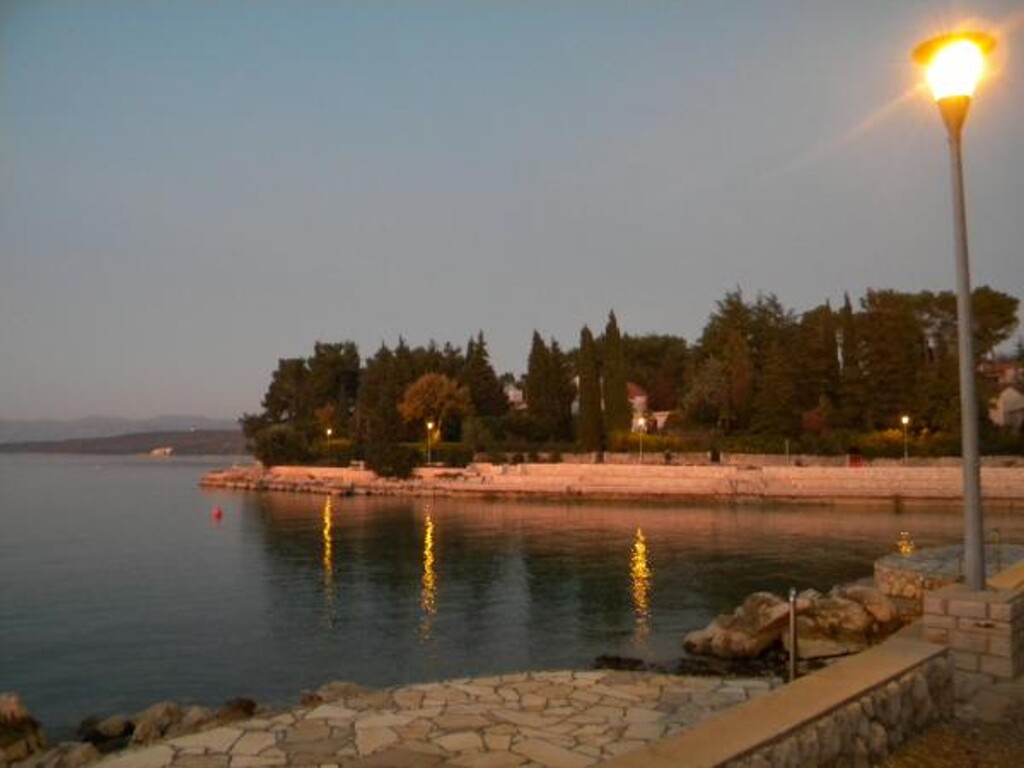 Image 3811353 - 14