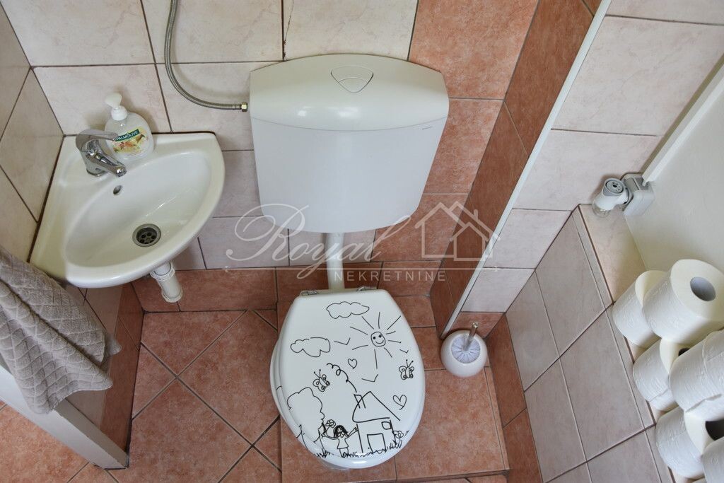 Image 9
