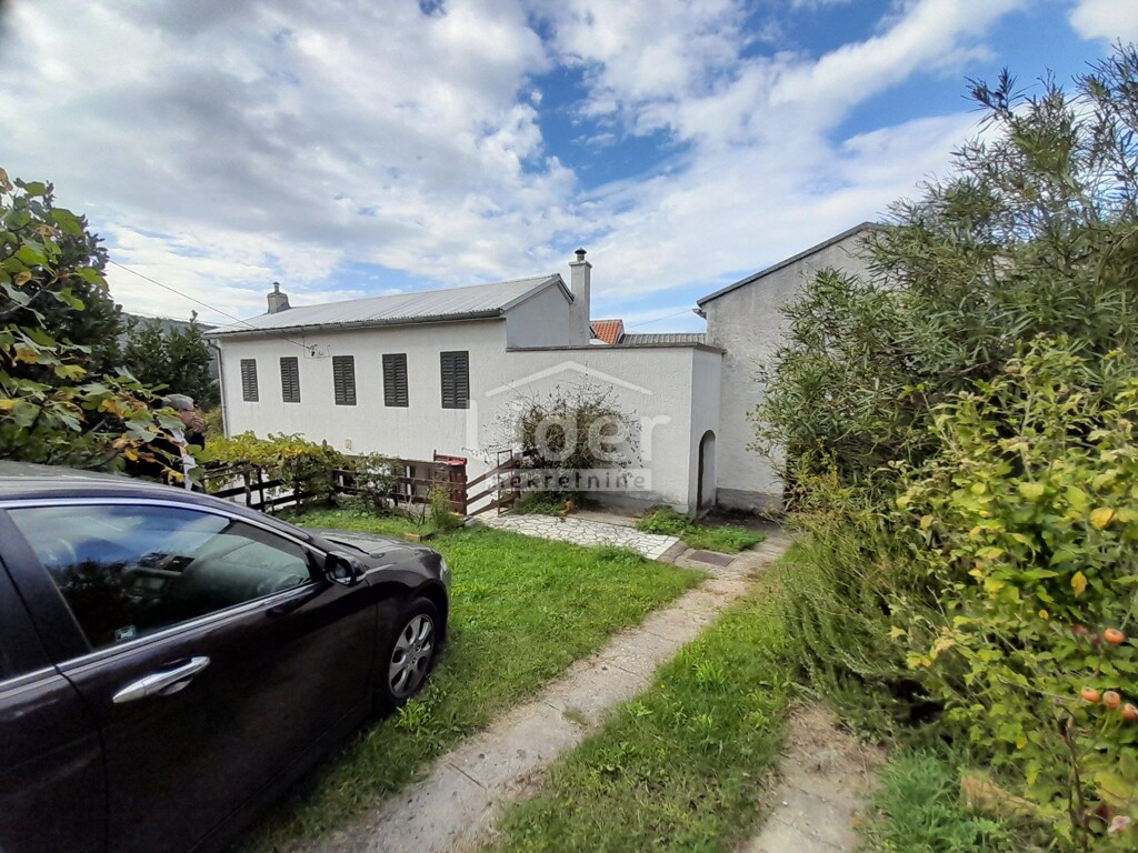 Image 6149824 - 2