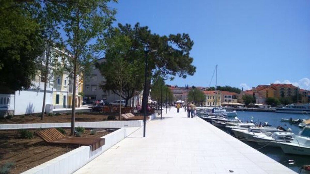 Image 3813987 - 5