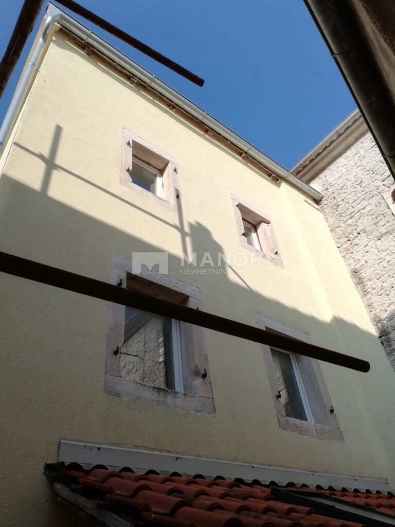 Image 8