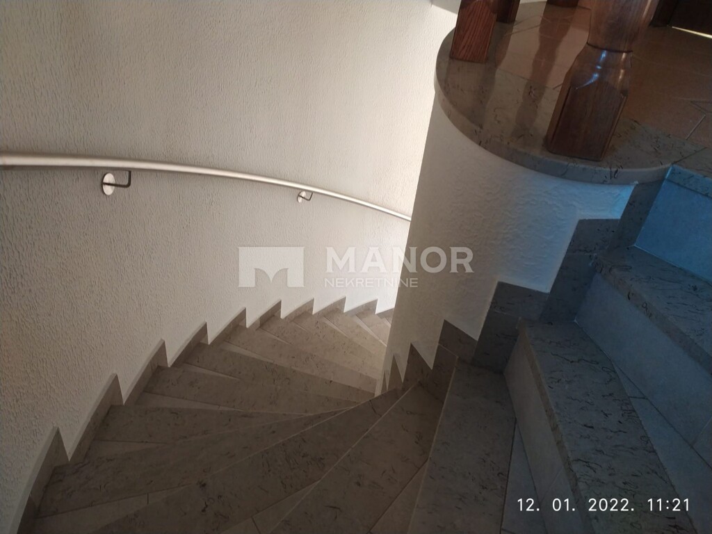 Image 22