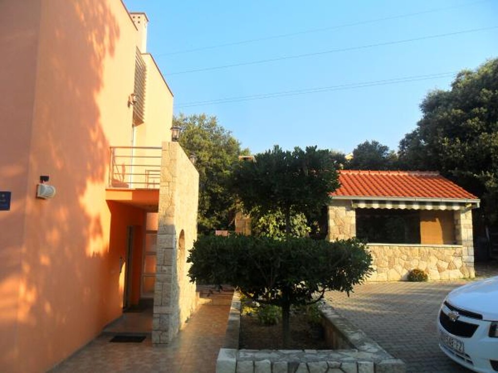 Image 3811038 - 3