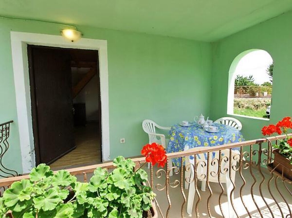 Image 3812553 - 4