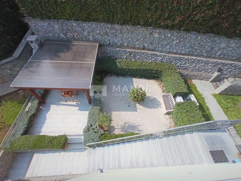 Image 15