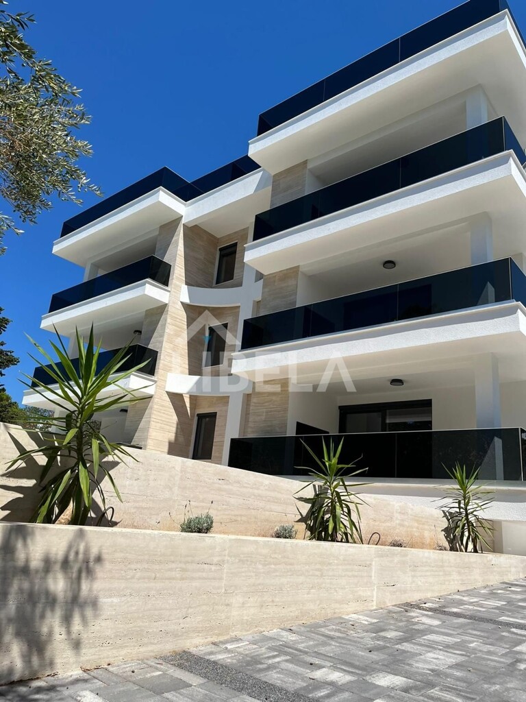 Image 12