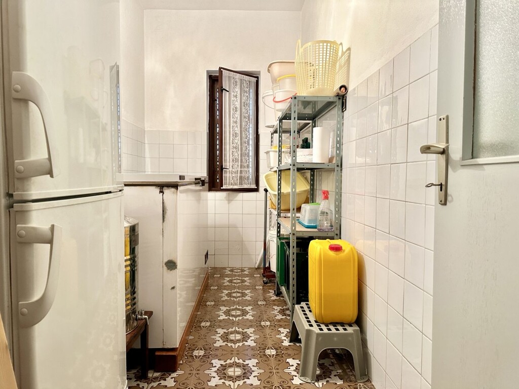 Image 19