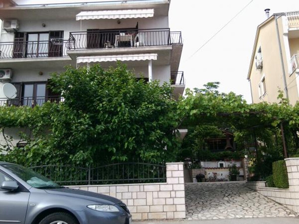 Image 3810593 - 3