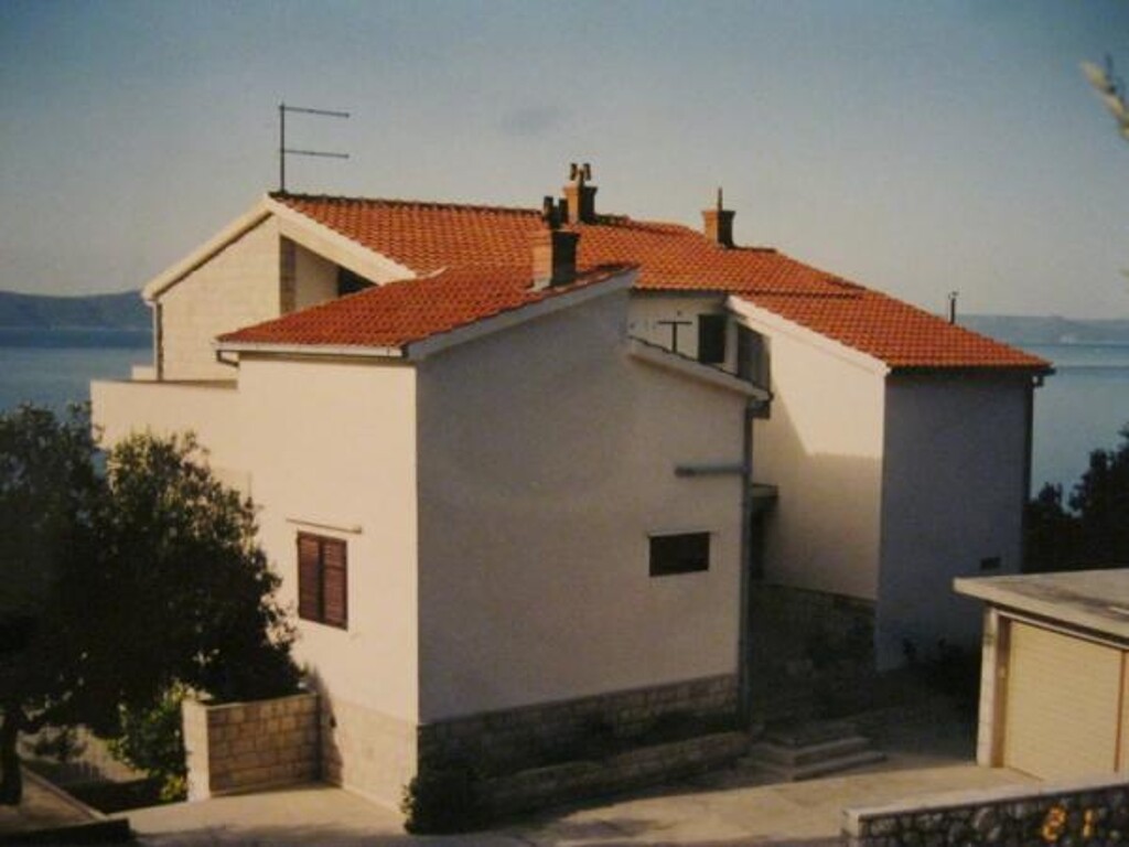 Image 3811945 - 1