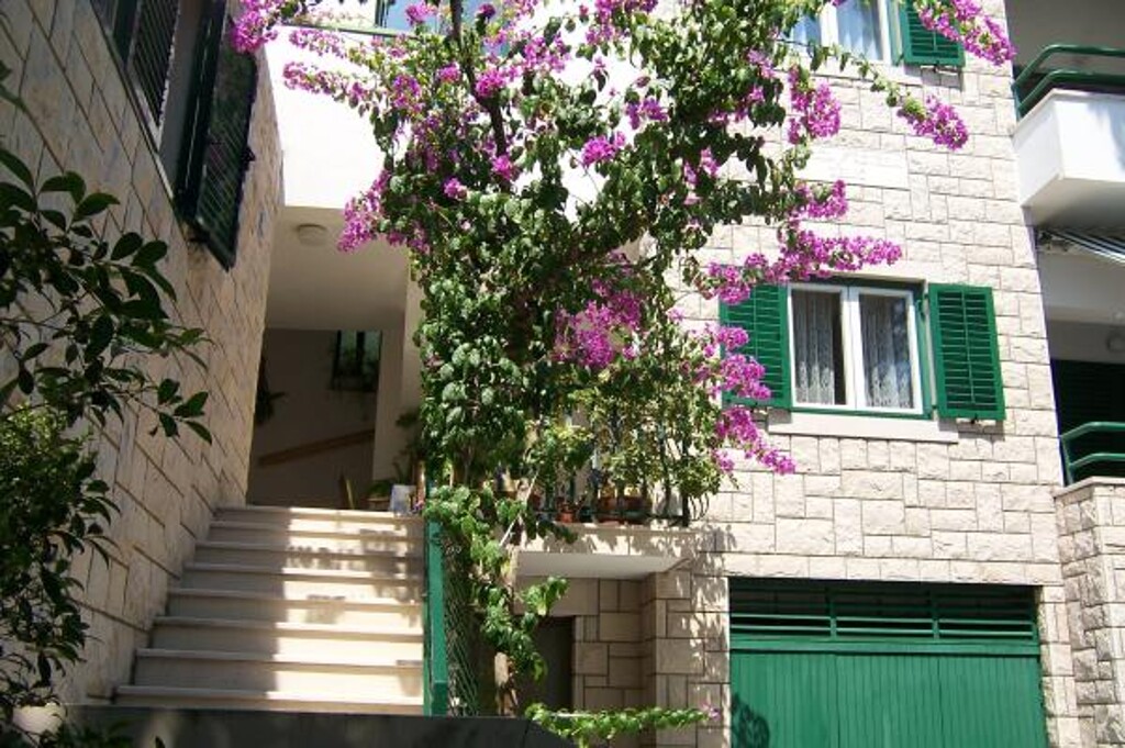 Image 3814688 - 6