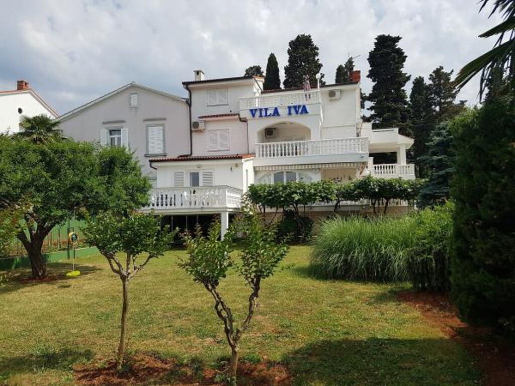 Image 3814157 - 1