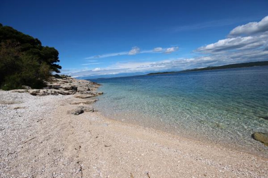 Image 3812287 - 14