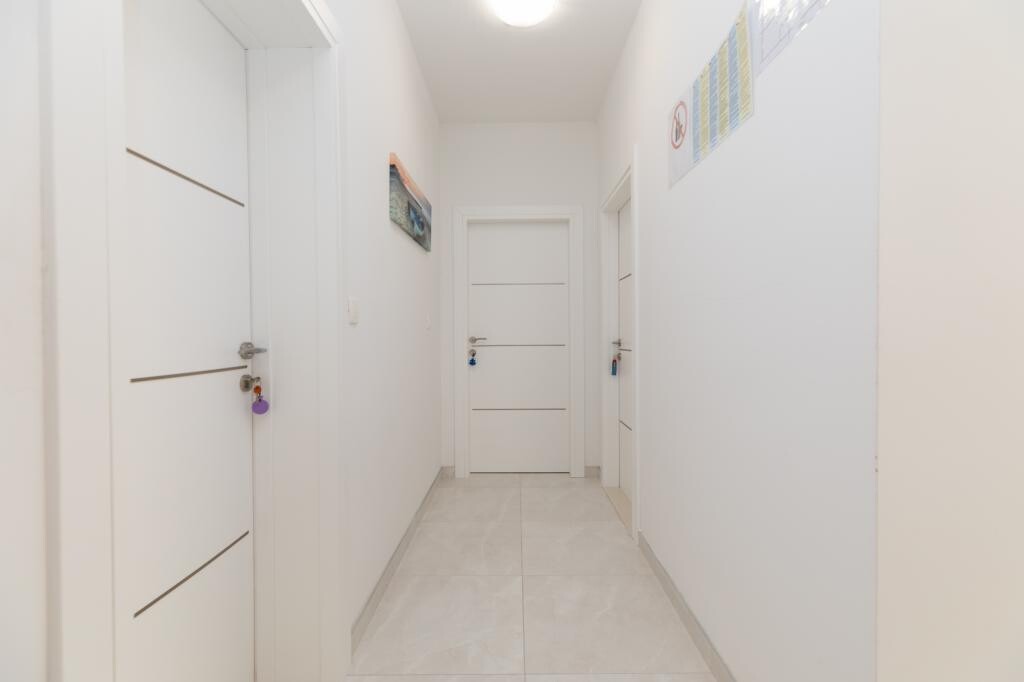 Image 3811607 - 12