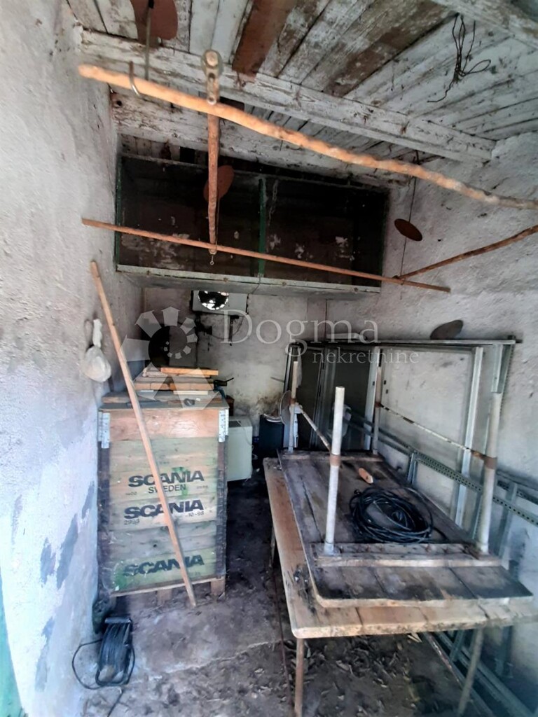 Image 10