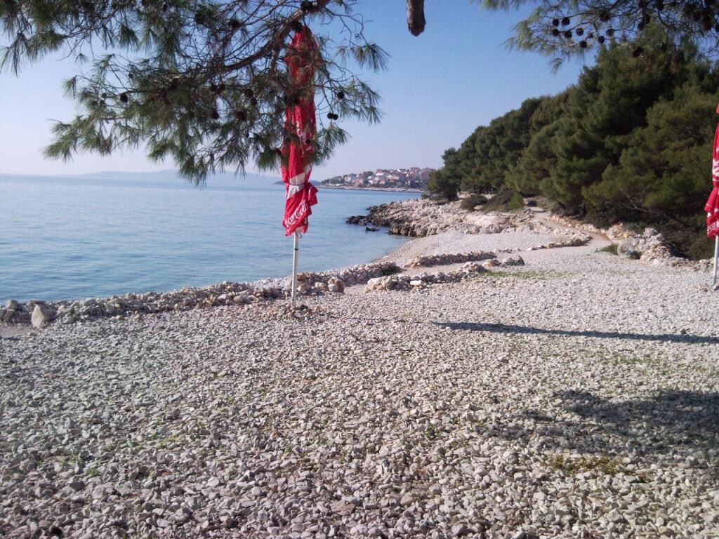 Image 3812989 - 9