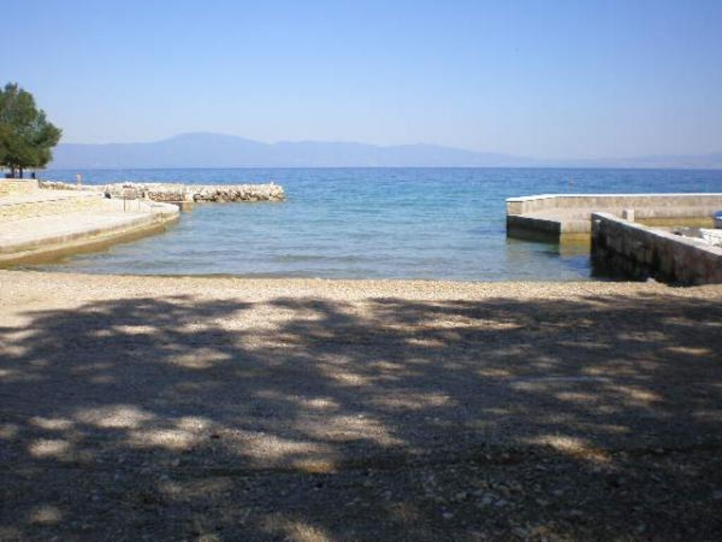 Image 3810587 - 6
