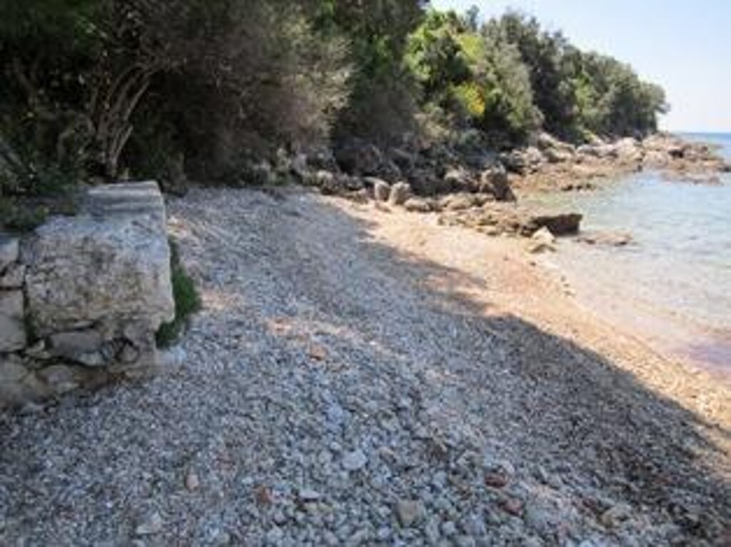 Image 3823638 - 4