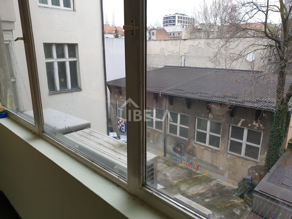 Image 10