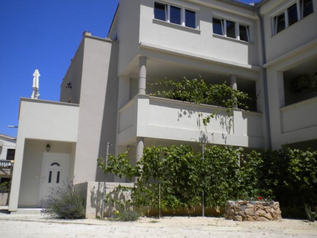 Image 3814408 - 1