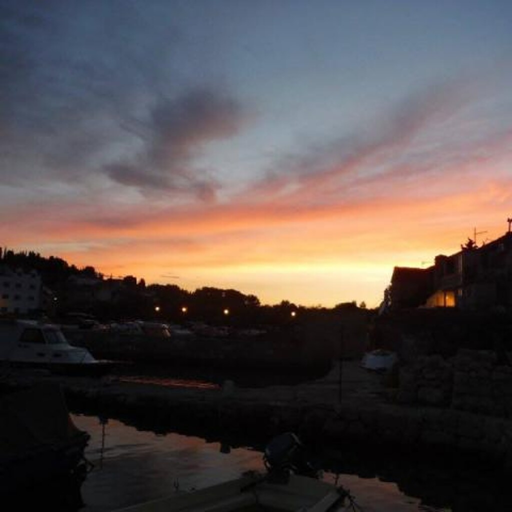 Image 3811915 - 13