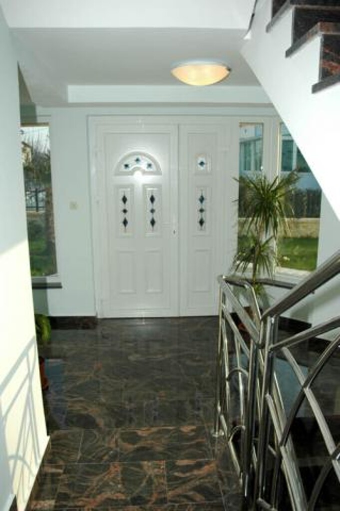 Image 3811644 - 5