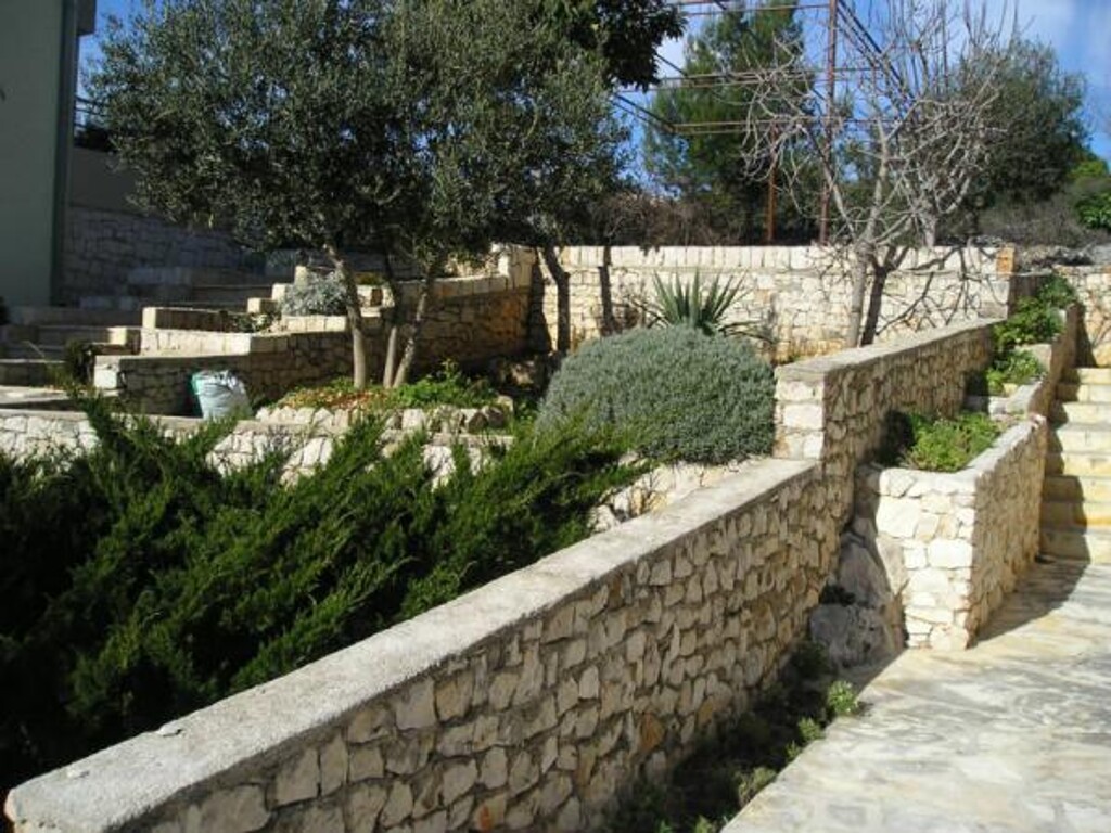 Image 3814444 - 7