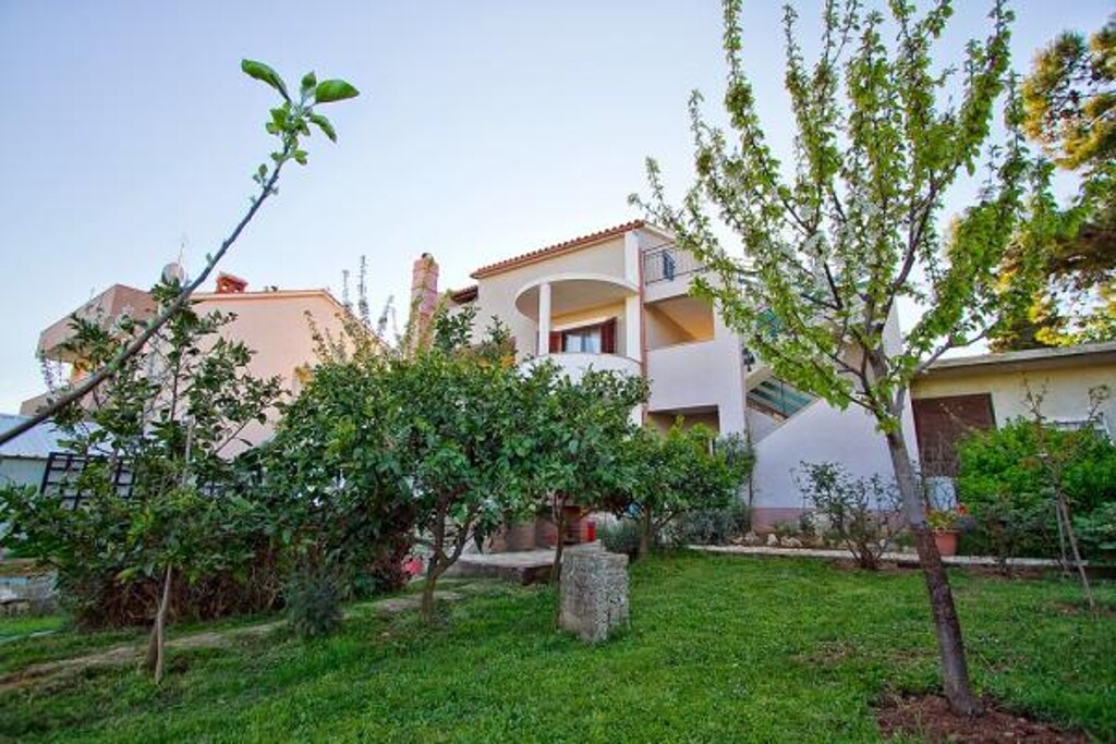 Image 3813515 - 2