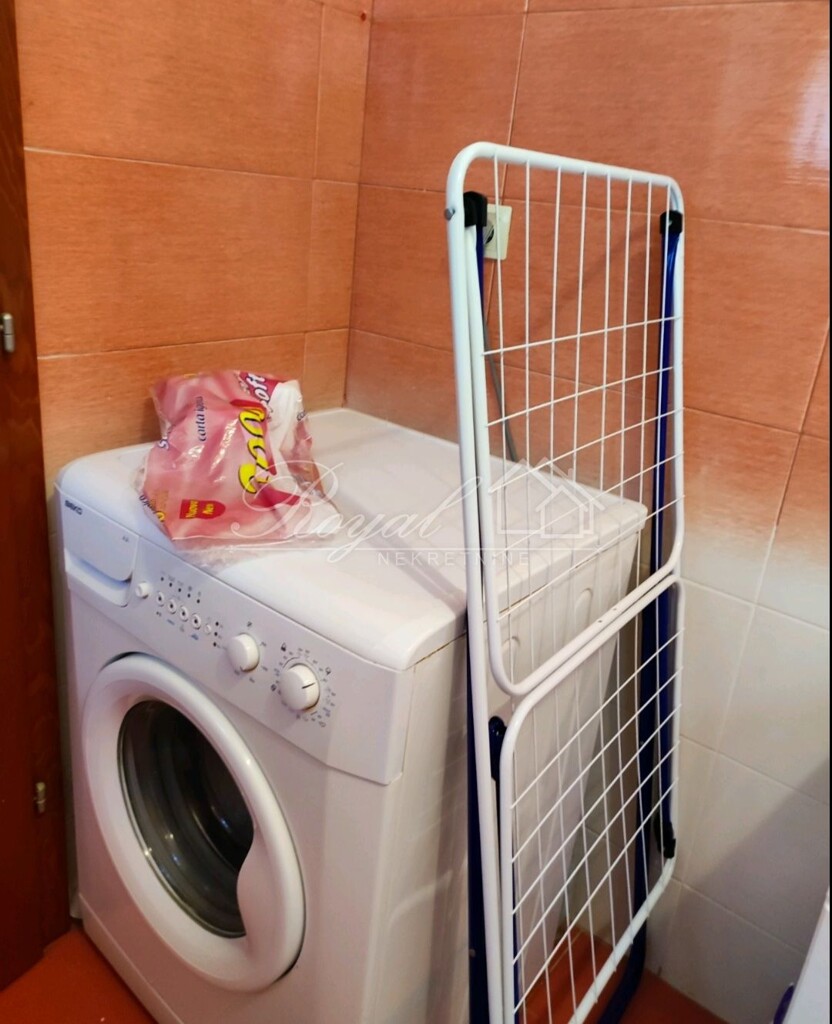 Image 12