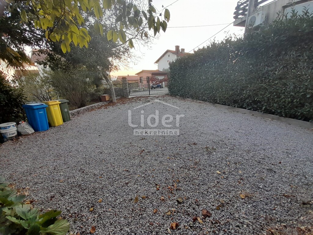 Image 6164698 - 3