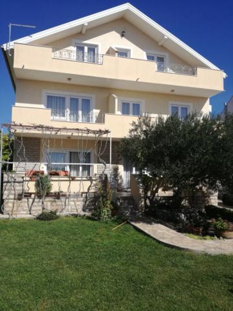 Image 3810787 - 1