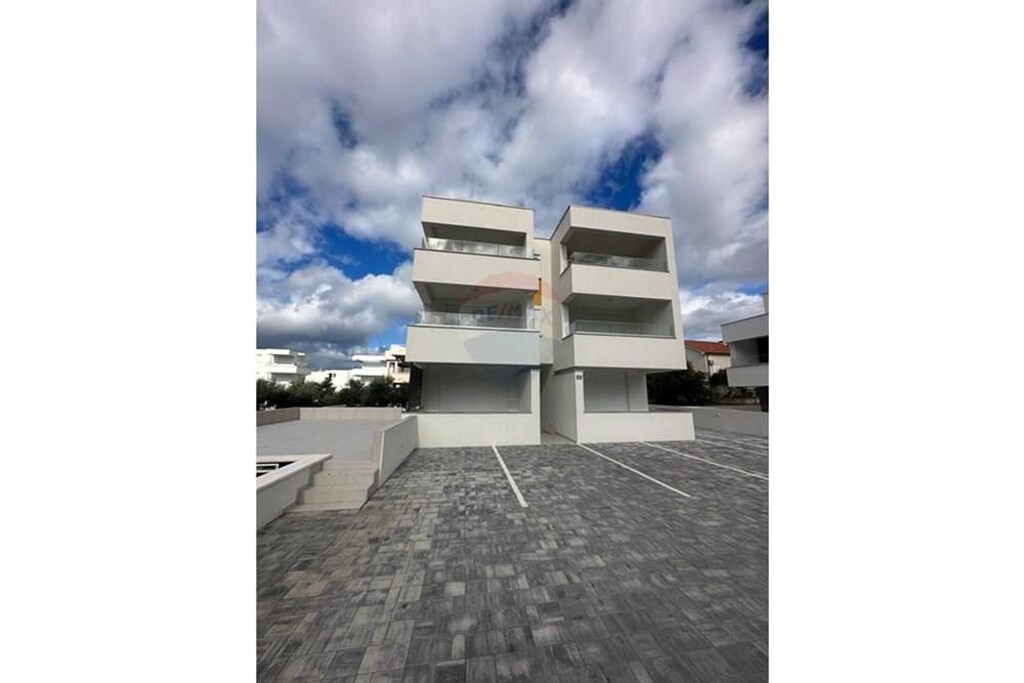 Image 18