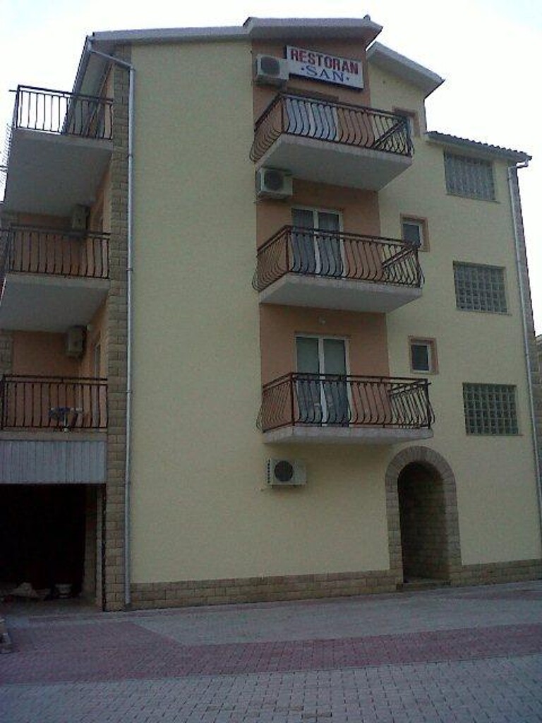 Image 3813747 - 3