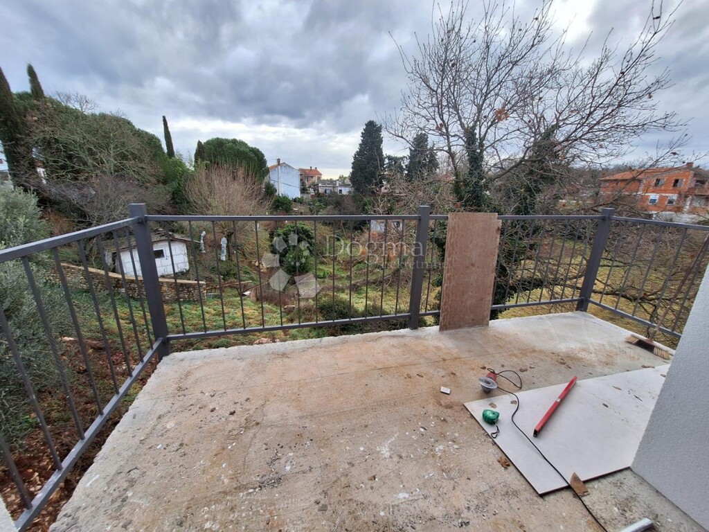 Image 18