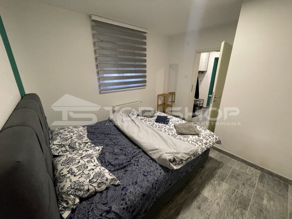 Image 10