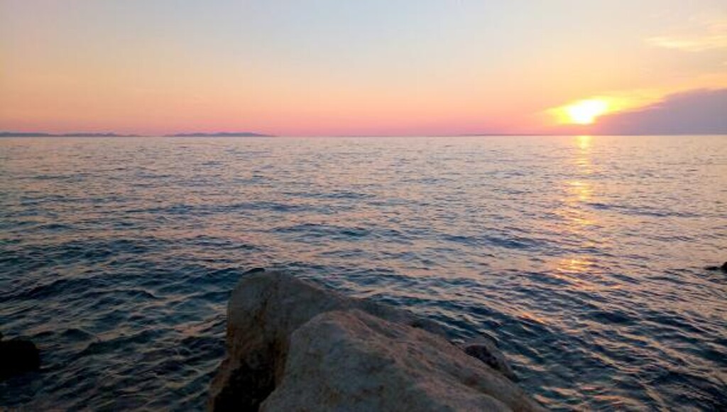 Image 3832273 - 10