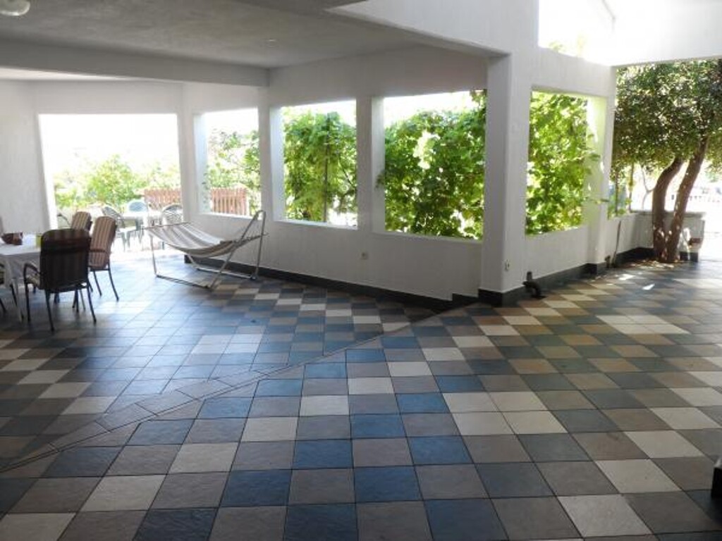 Image 3813965 - 12