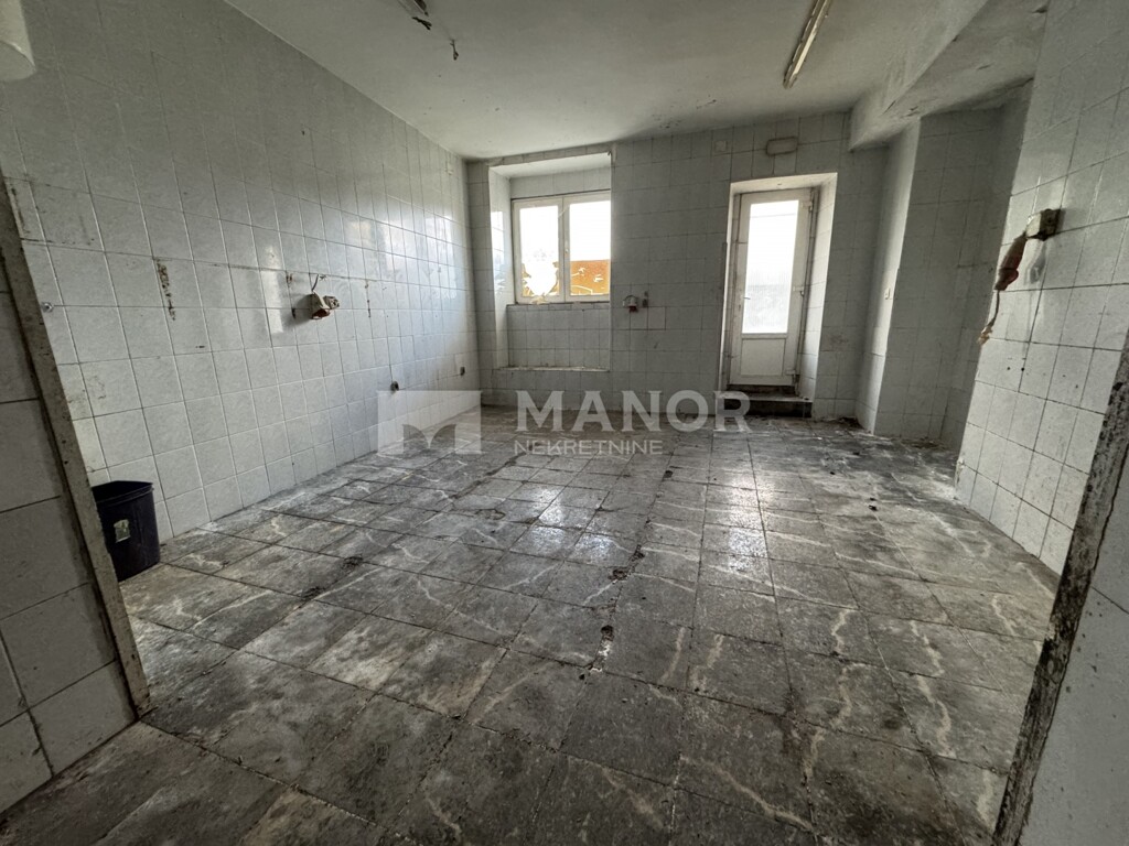 Image 10